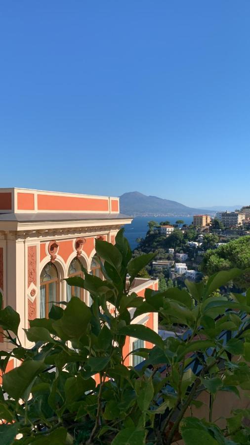 Vesuvio View Acomodação com café da manhã Vico Equense Exterior foto